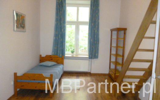 Miodowa ! atrakcyjne, funkcjonalne, wyremontowane, wyposażone.