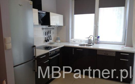 Czyżyny – gustownie wykończone i wyposażone, z miejscem postojowym