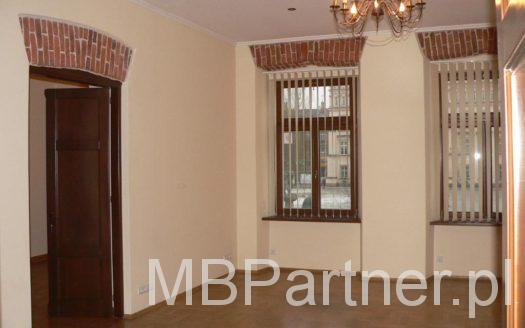 Kraków – Kazimierz – Plac Wolnica – apartament 62 m2 „z klimatem”.