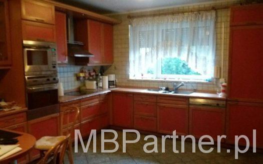 Luksusowy dom – rejon krakowskich Toń i Zielonek- cisza, mnóstwo zieleni.